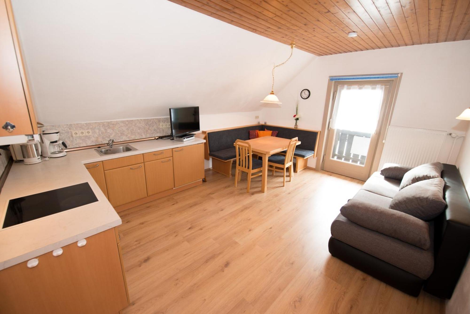 Haus Binder Apartment Вайсензее Екстериор снимка